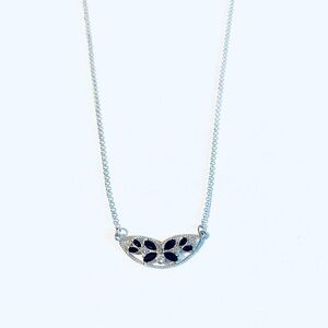 Vintage NRT Silver and Black Leaf Necklace